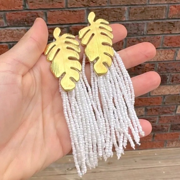 ZARA White Gold TROPICAL LEAF EARRINGS - Picture 4 of 5